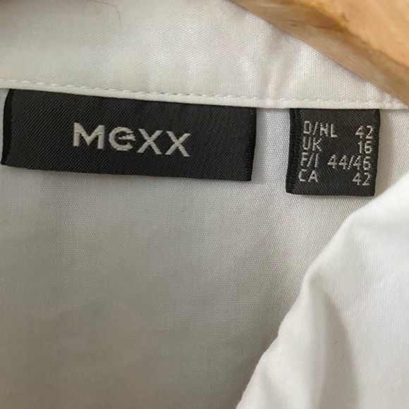 Women’s blouse - Picture 3 of 4